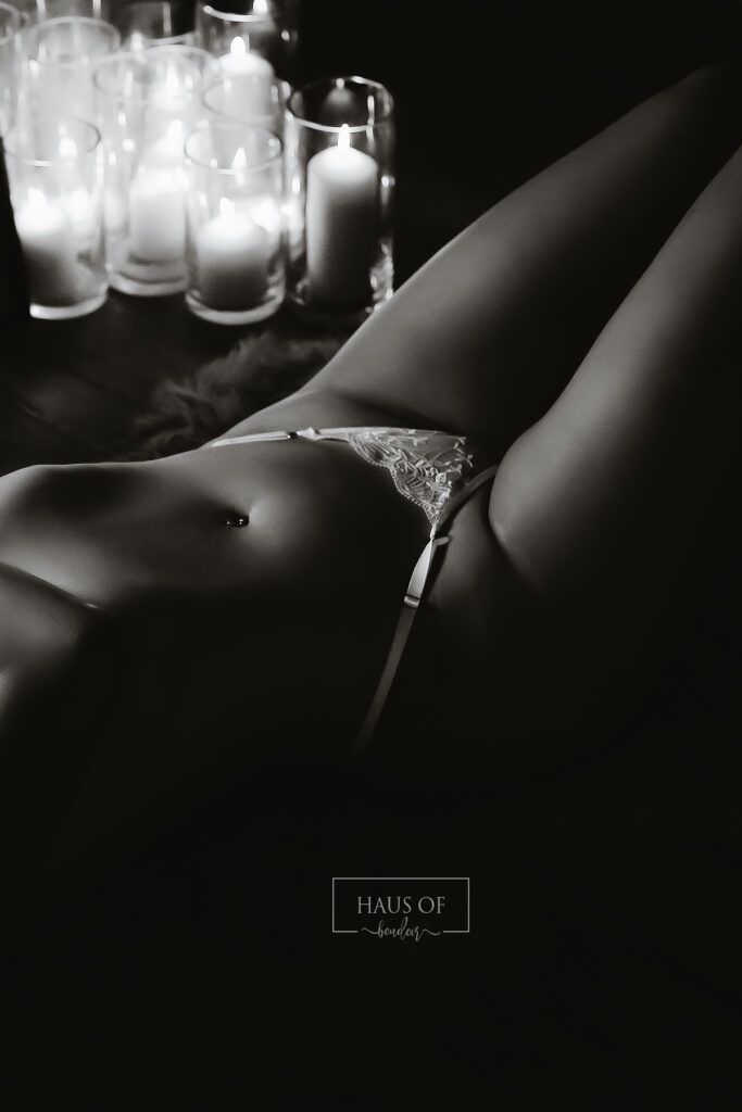 Perth boudoir photographer. Dark, seductive and sexy women's boudoir portrait photography in Perth